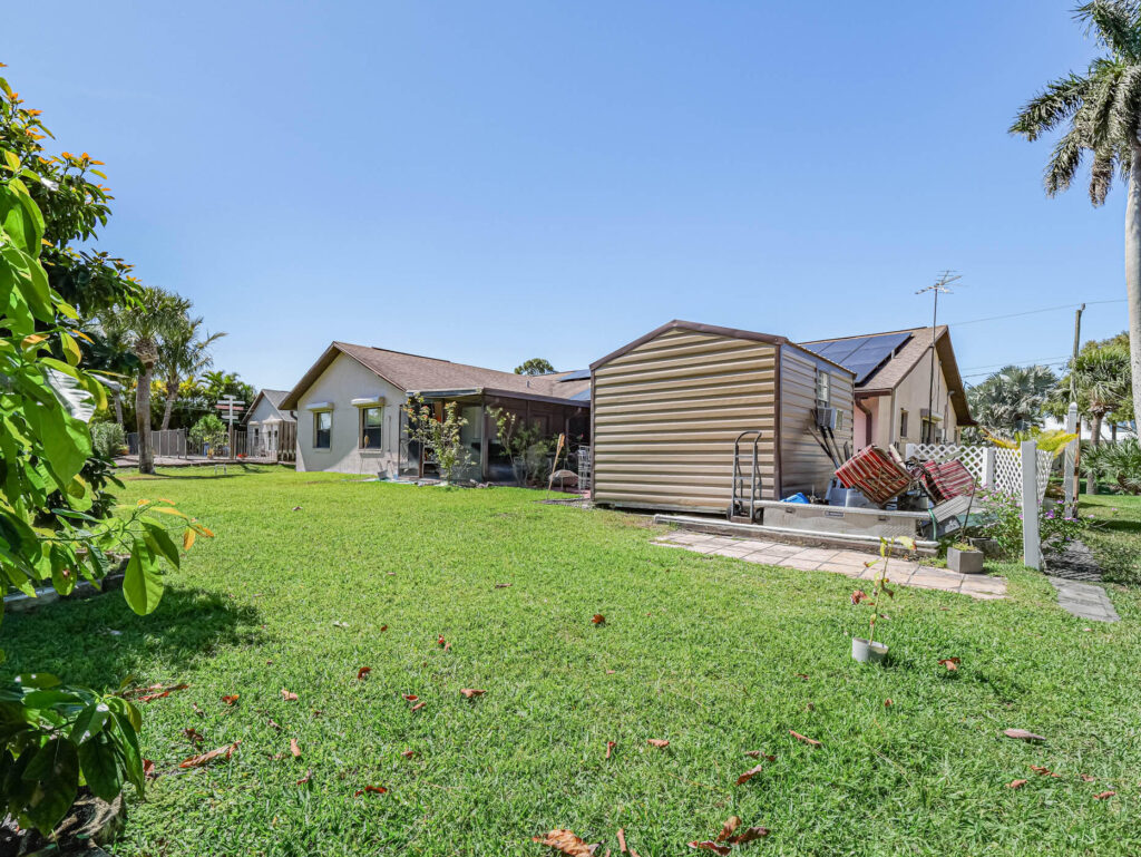 113 Larchmont Terrace Sebastian, FL 32958